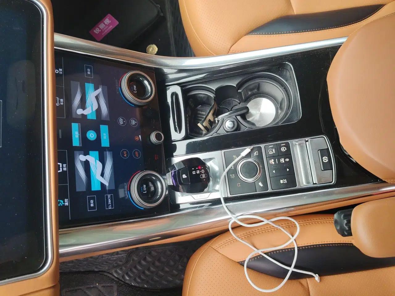 Land Rover Range Sport 2015 3.0 SC V6 HSE DYNAMIC — миниатюра 14