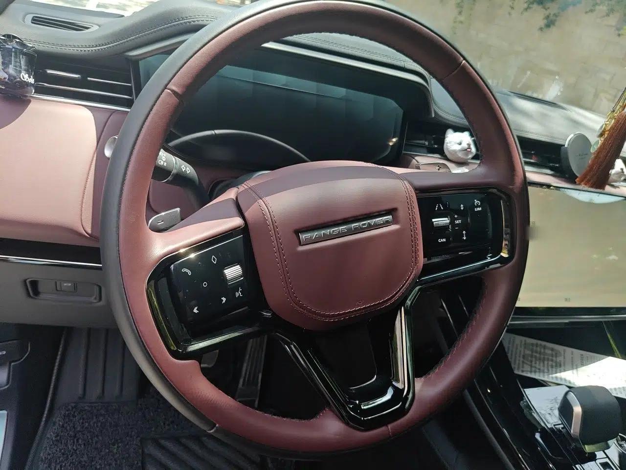 Land Rover Range Sport 2025 400PS Stealth Edition — миниатюра 10