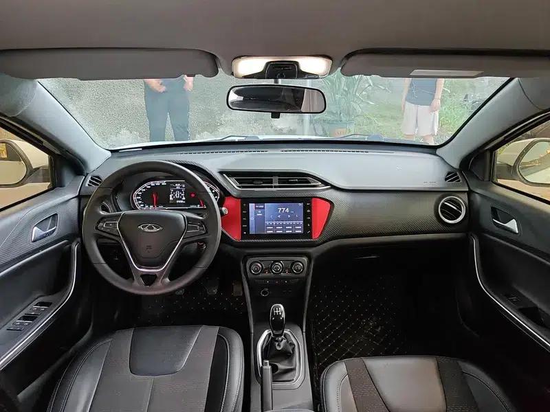 Chery Tiggo 3x 2018 1.5L Manual Elite Edition — миниатюра 13