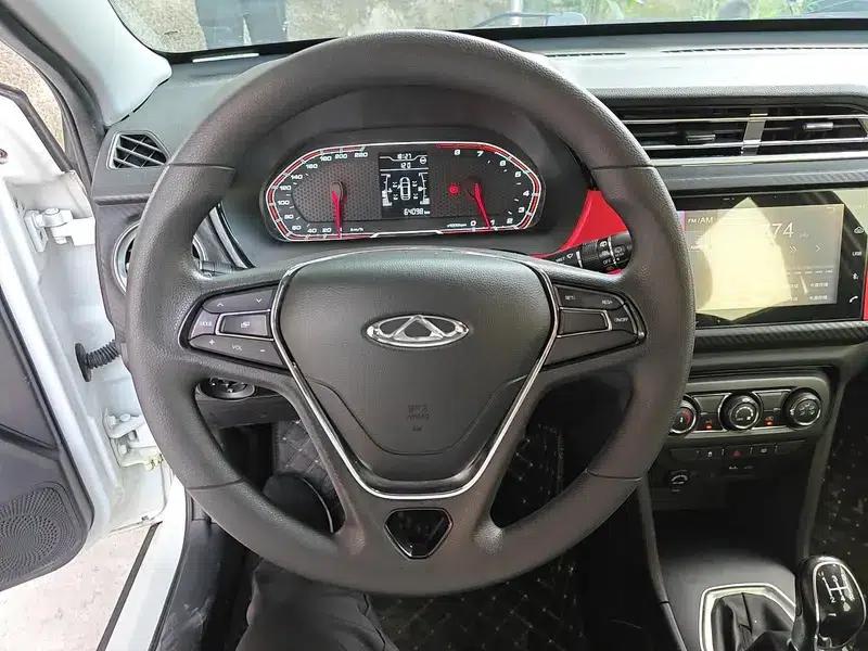 Chery Tiggo 3x 2018 1.5L Manual Elite Edition — миниатюра 16