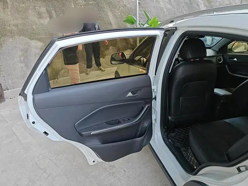 Chery Tiggo 3x 2018 1.5L Manual Elite Edition — миниатюра 23