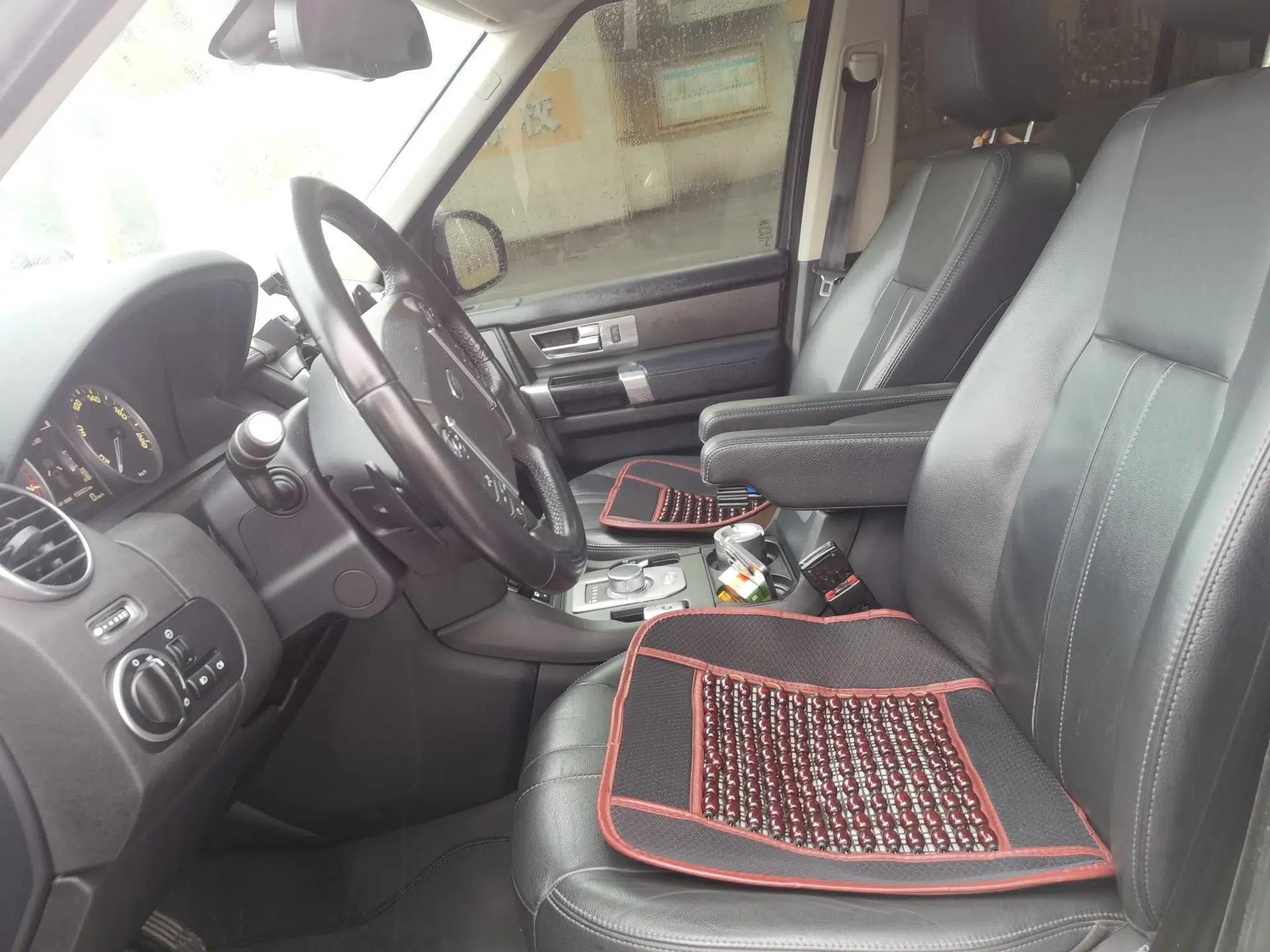 Land Rover Discovery 2015 3.0 SC V6 SE — миниатюра 15