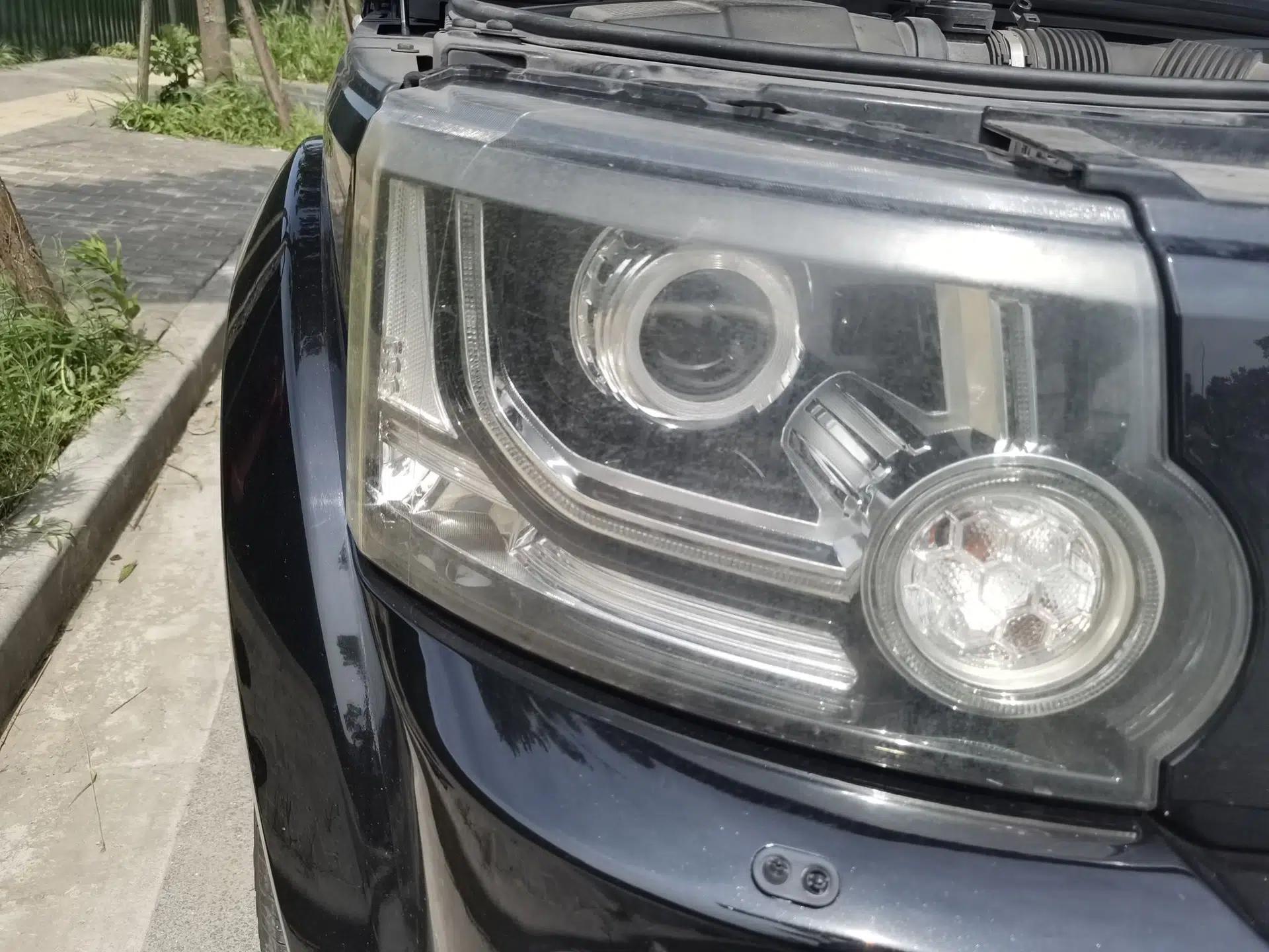 Land Rover Discovery 2011 3.0 SDV6 HSE Diesel Version — миниатюра 7