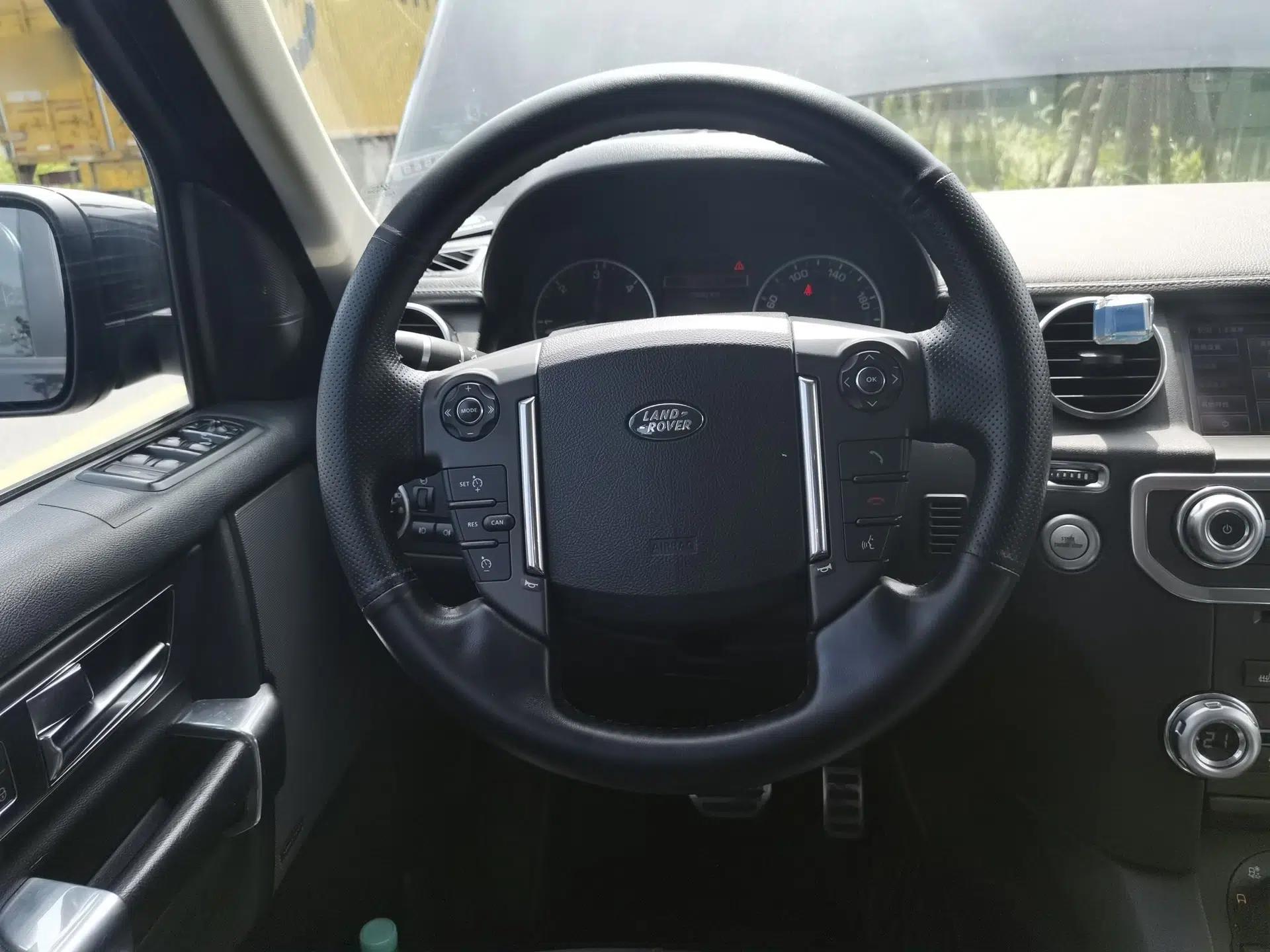 Land Rover Discovery 2011 3.0 SDV6 HSE Diesel Version — миниатюра 10