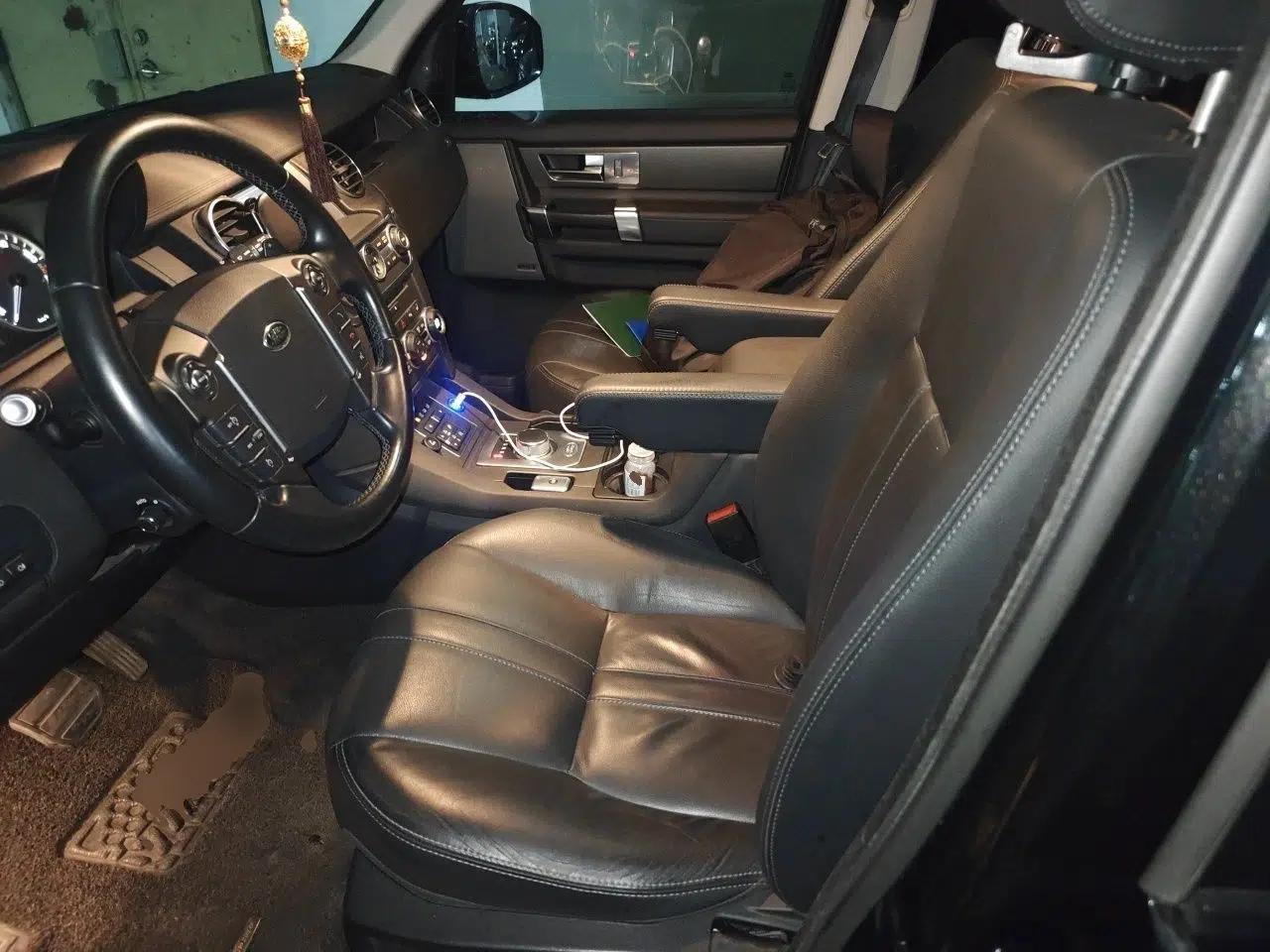 Land Rover Discovery Found a 3.0L automatic with a sunroof. — миниатюра 15