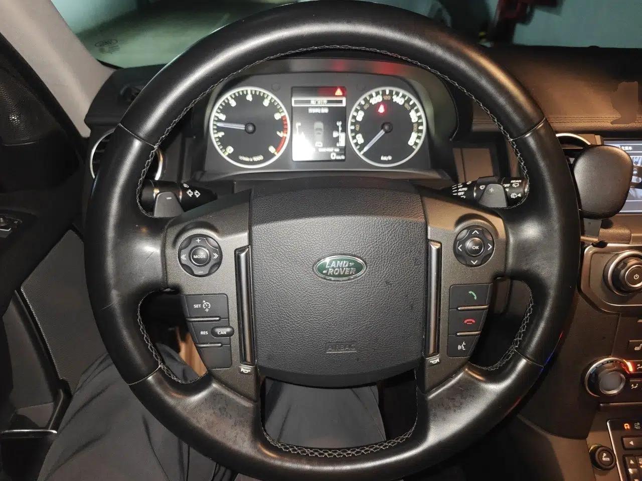 Land Rover Discovery Found a 3.0L automatic with a sunroof. — миниатюра 10