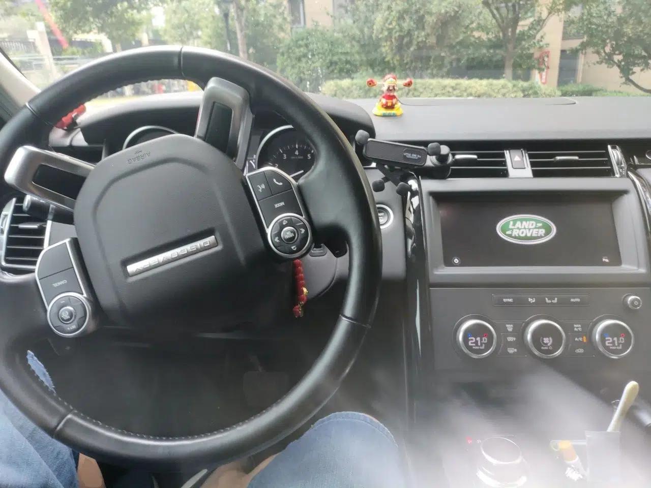Land Rover Discovery 2017 5th Generation 3.0 V6 SE — миниатюра 9