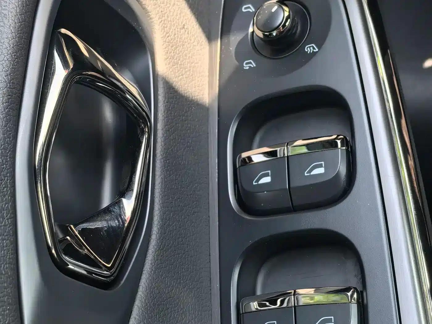 NIO ES8 2022 75kWh Six-Seat Version — миниатюра 24