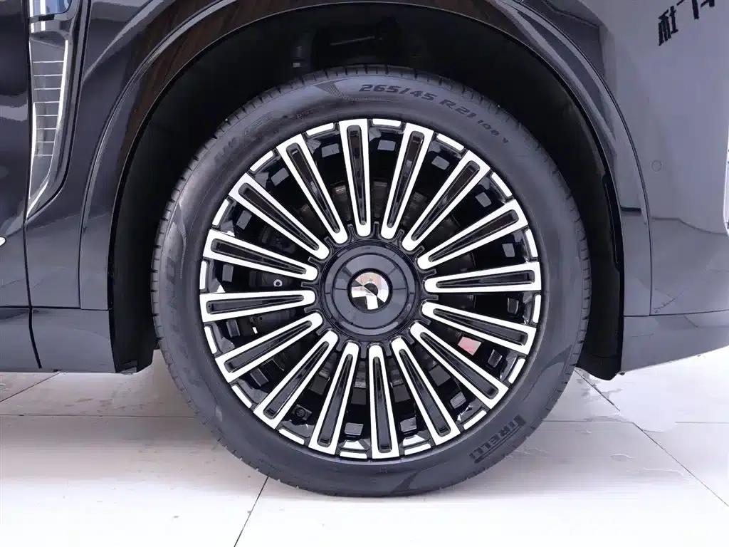 NIO ES8 2026 Model Six-Seat Executive Luxury Edition — миниатюра 6