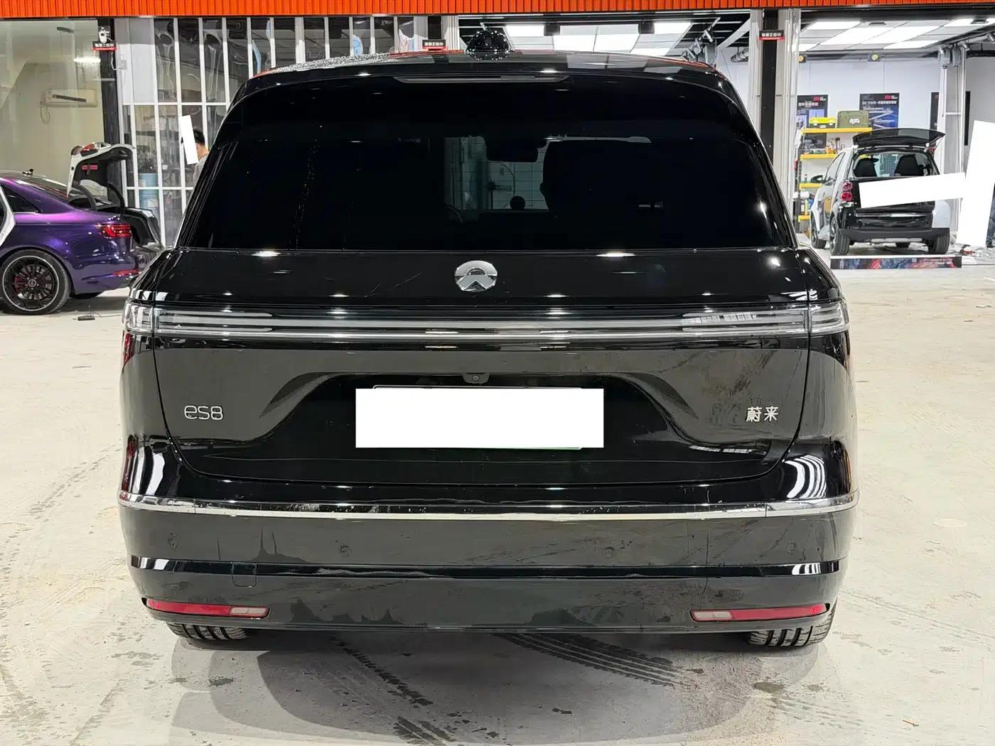 NIO ES8 2026 Model Six-Seat Executive Luxury Edition — миниатюра 4