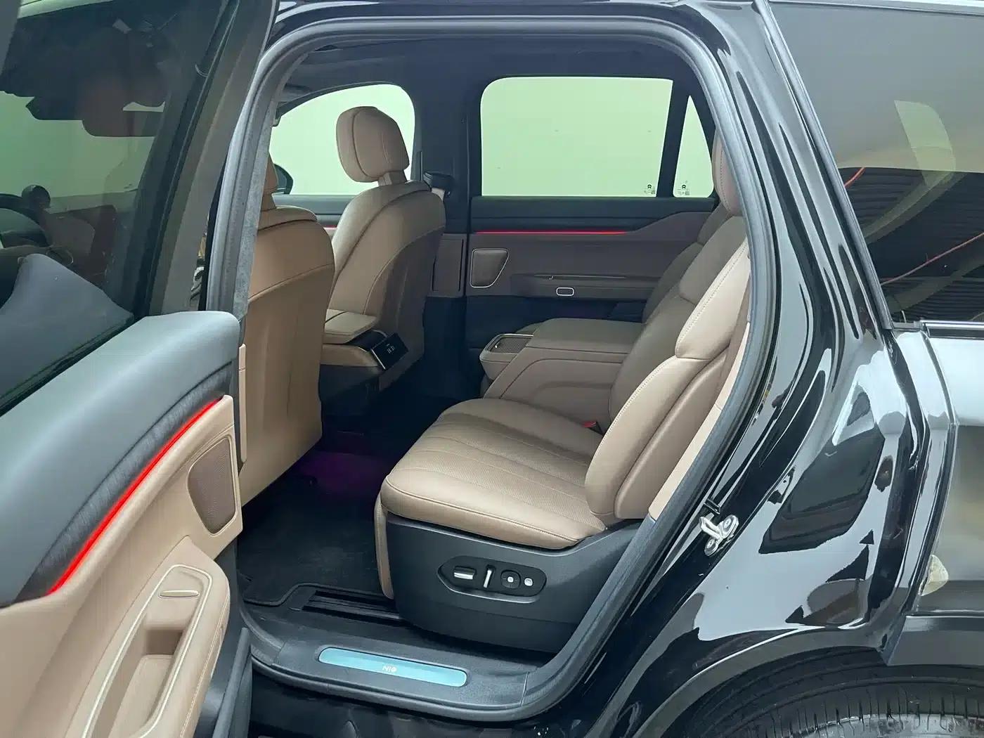 NIO ES8 2023 75kWh Executive Edition — миниатюра 11