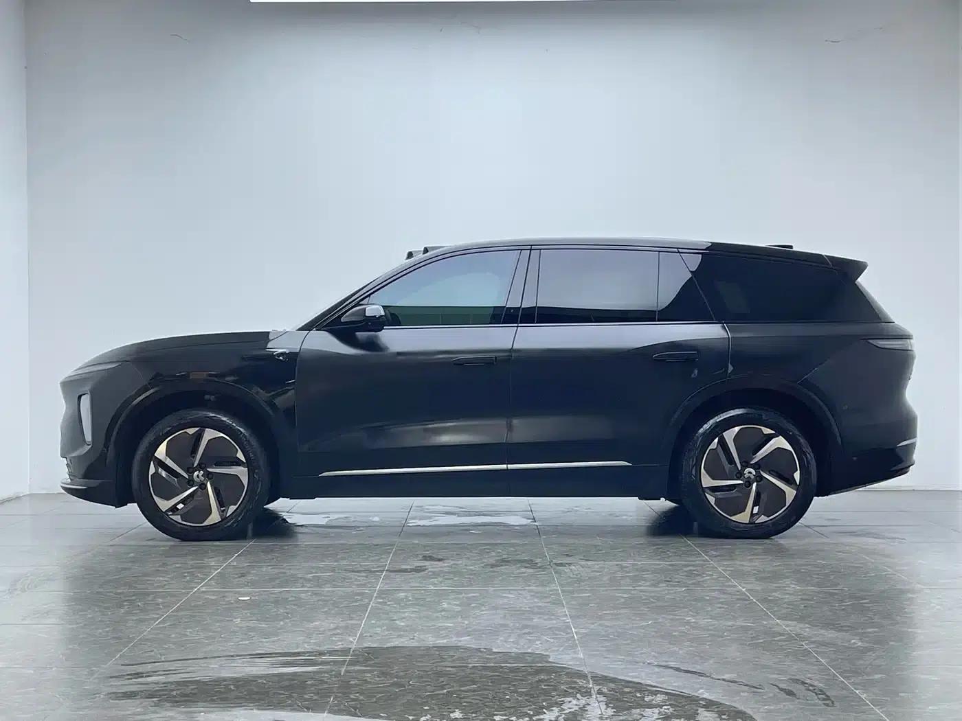 NIO ES8 2023 75kWh Executive Edition — миниатюра 4