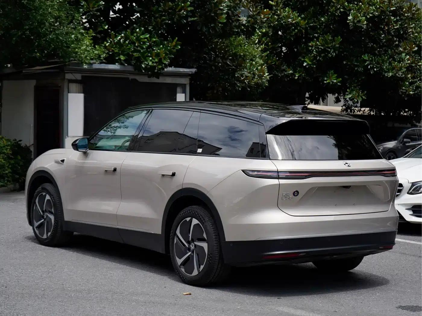 NIO ES8 2023 model 75kWh — миниатюра 4