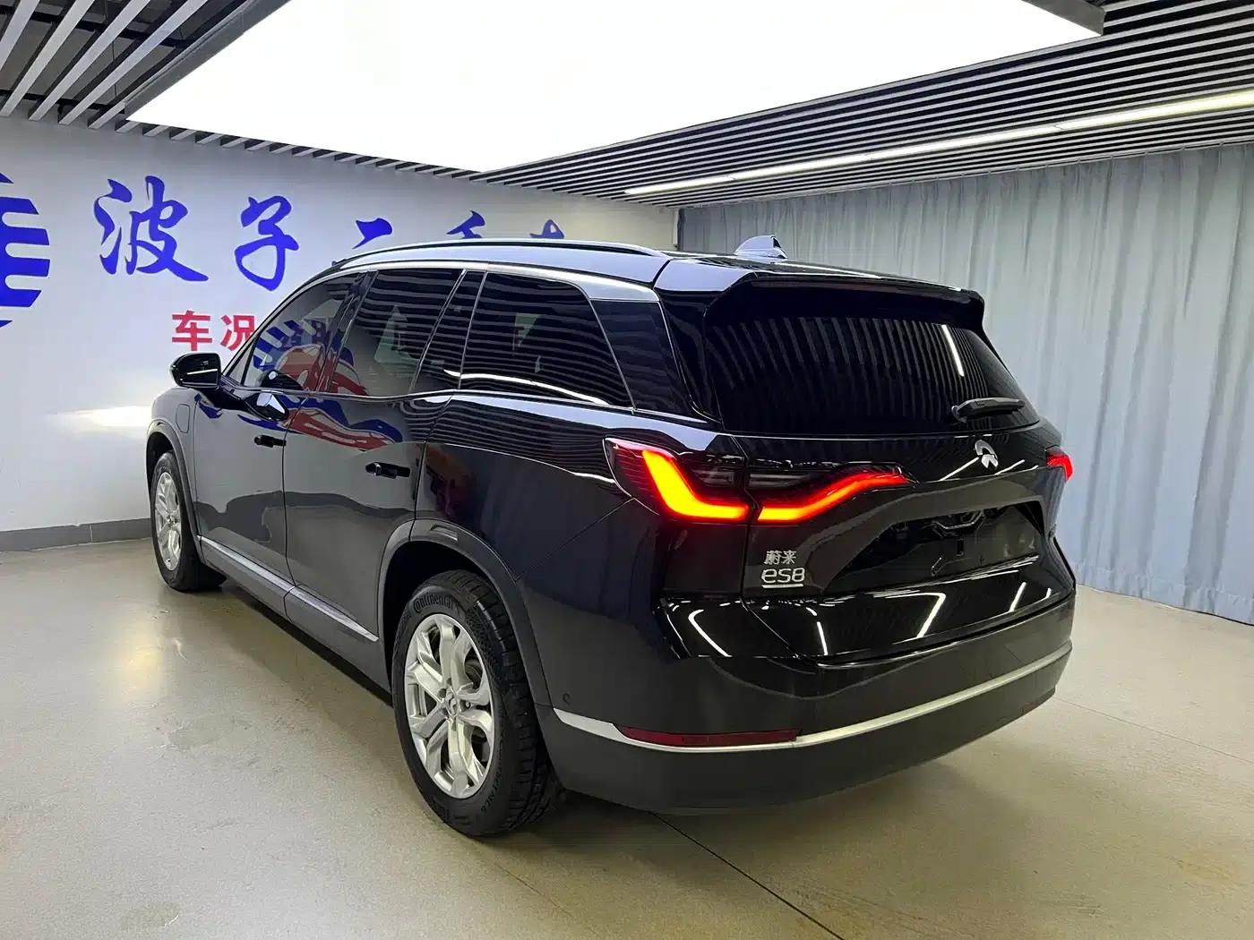 NIO ES8 2020 Model 580KM Six-Seater — миниатюра 18