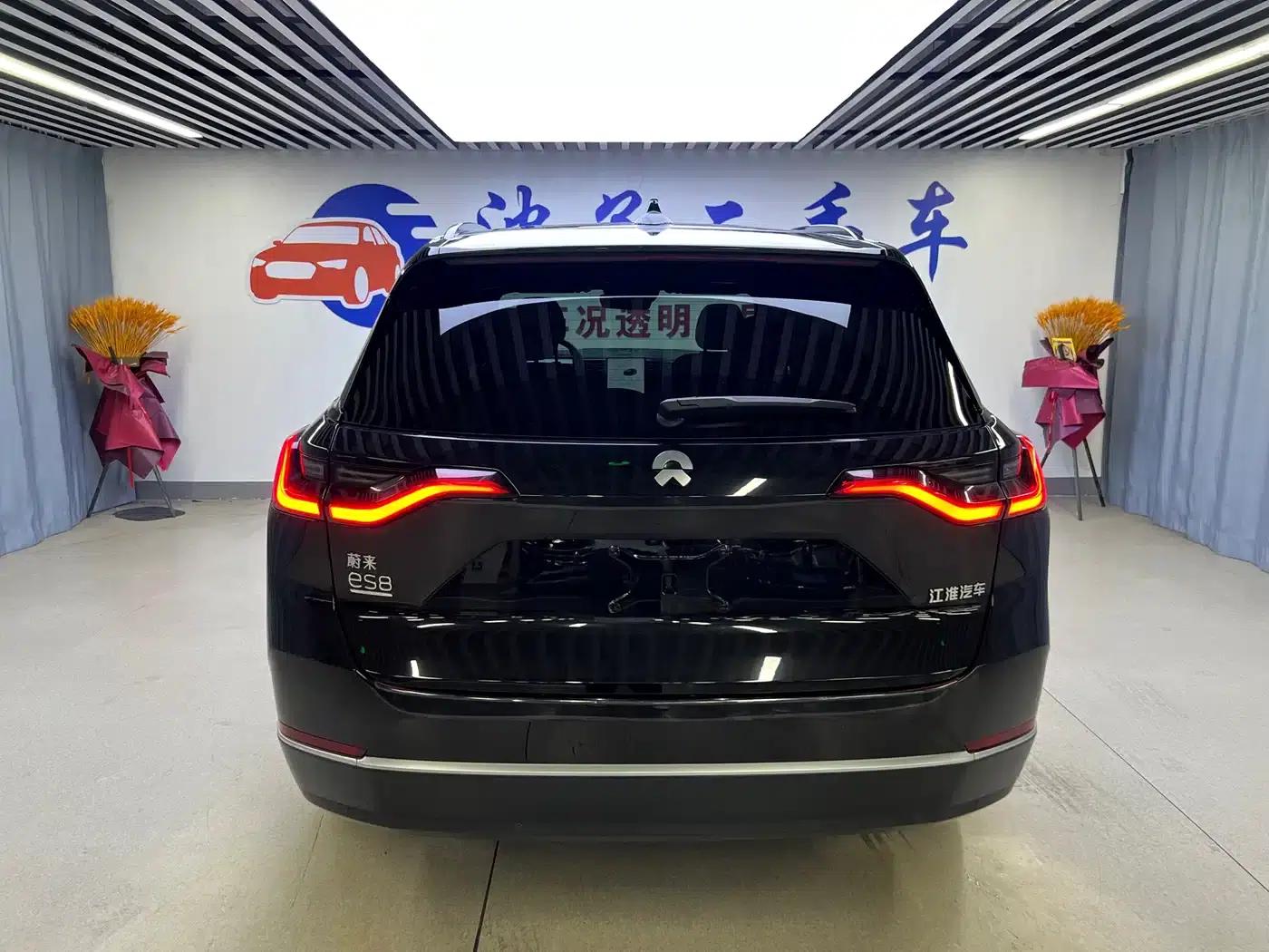 NIO ES8 2020 Model 580KM Six-Seater — миниатюра 19