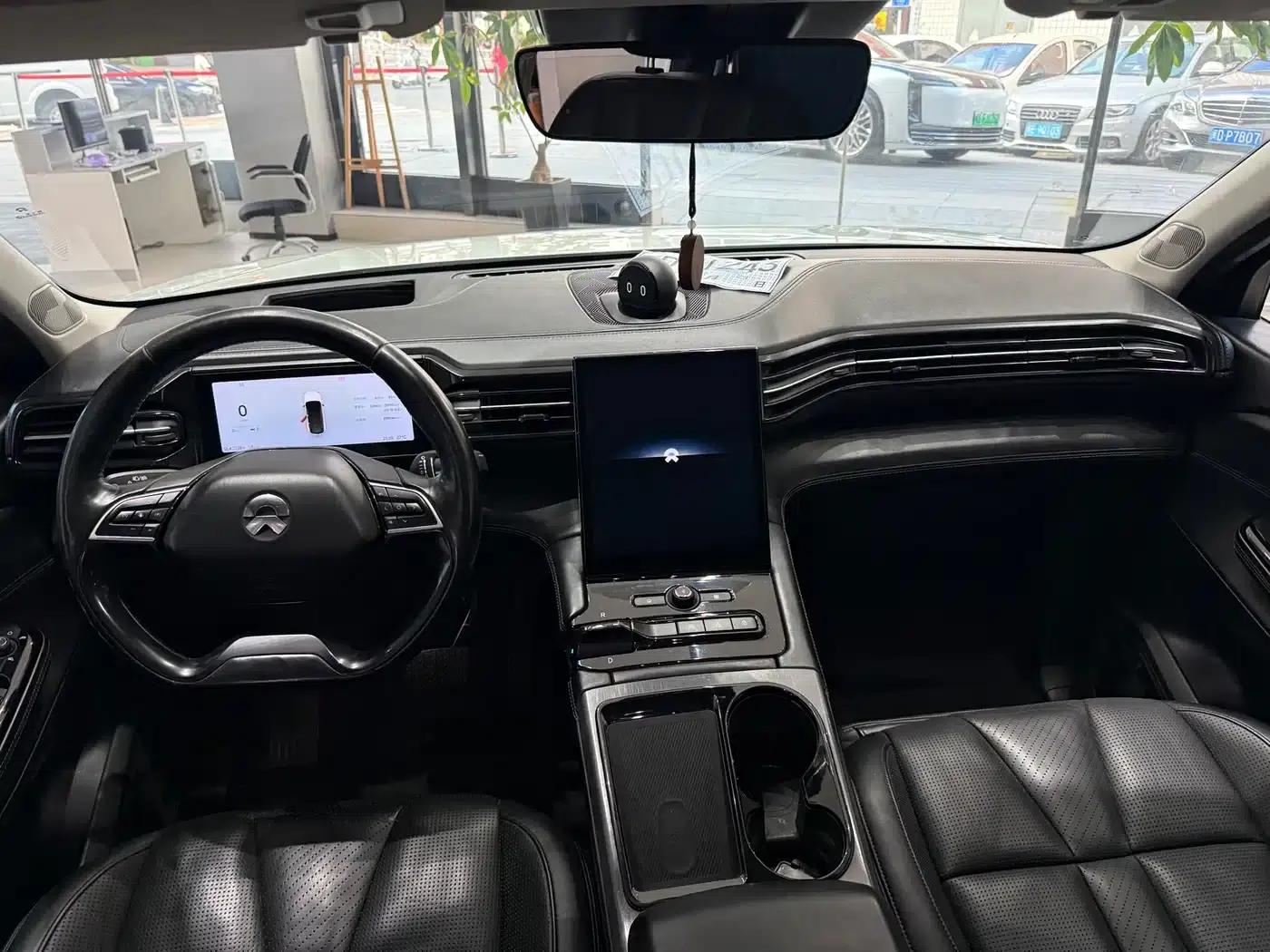 NIO ES8 2018 Founder Edition — миниатюра 9
