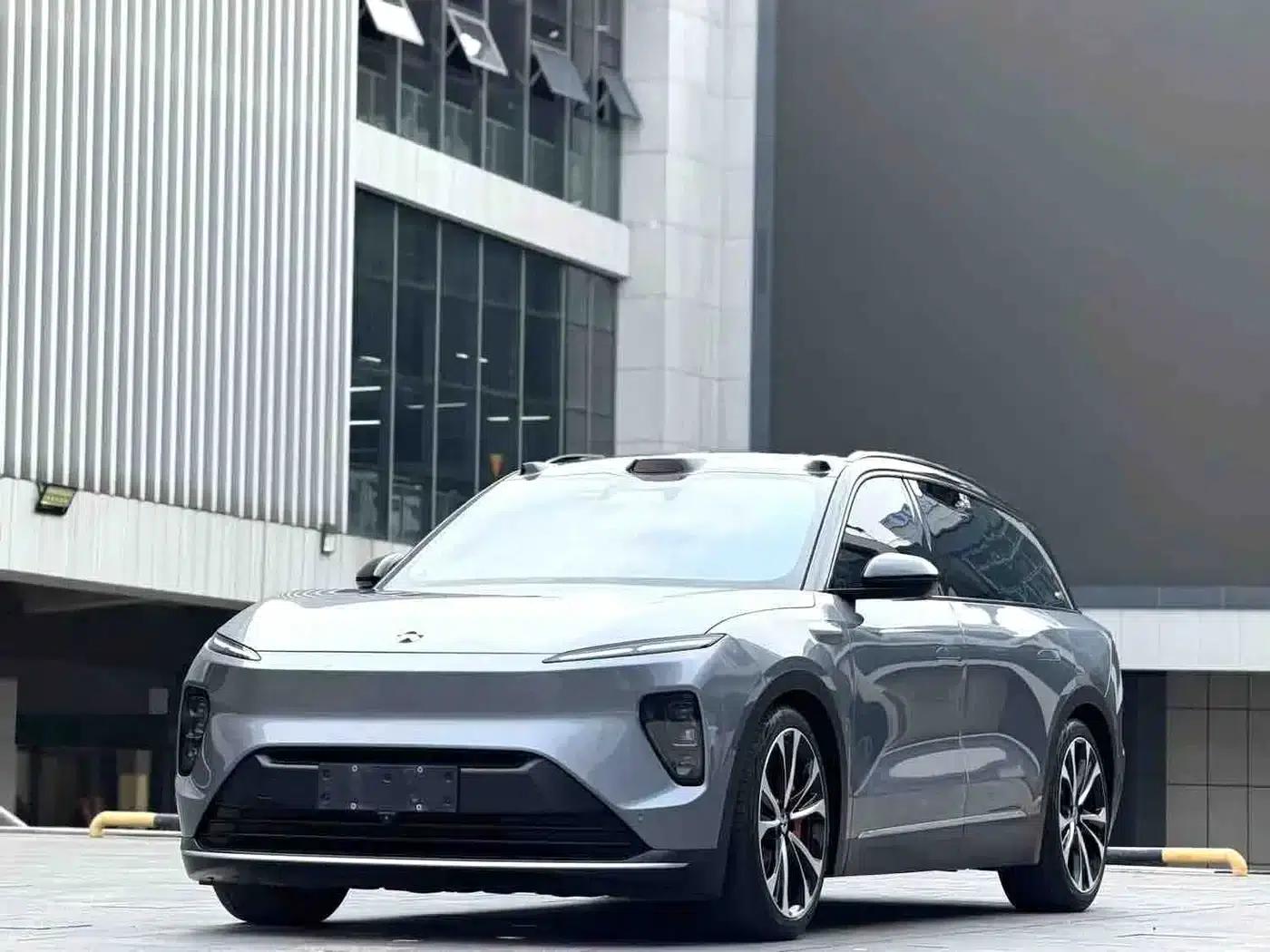 NIO ES8 2024 100kWh Signature Edition — миниатюра 1