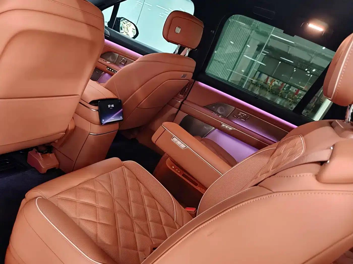 NIO ES8 2026 Model Six-Seat Executive Luxury Edition — миниатюра 6