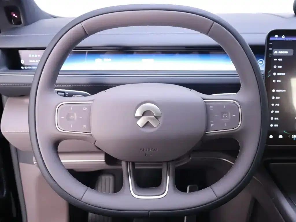 NIO ES8 2026 Five-Seat Executive Luxury Edition — миниатюра 16