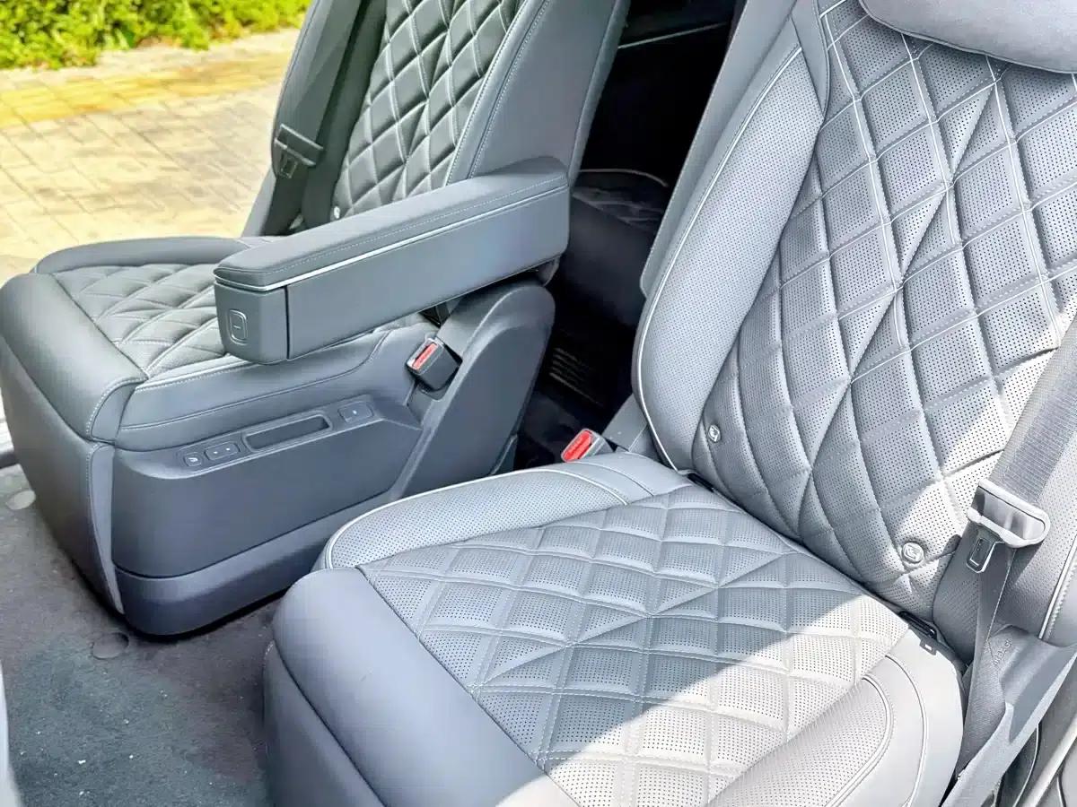 NIO ES8 2026 Model Six-Seat Executive Luxury Edition — миниатюра 18