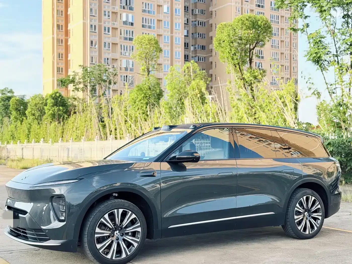 NIO ES8 2023 Model 100kWh — миниатюра 1
