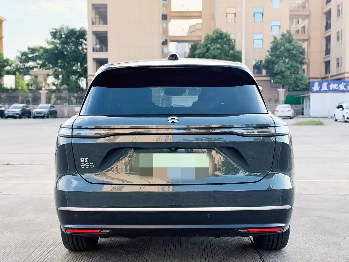 NIO ES8 2023 Model 100kWh — миниатюра 6