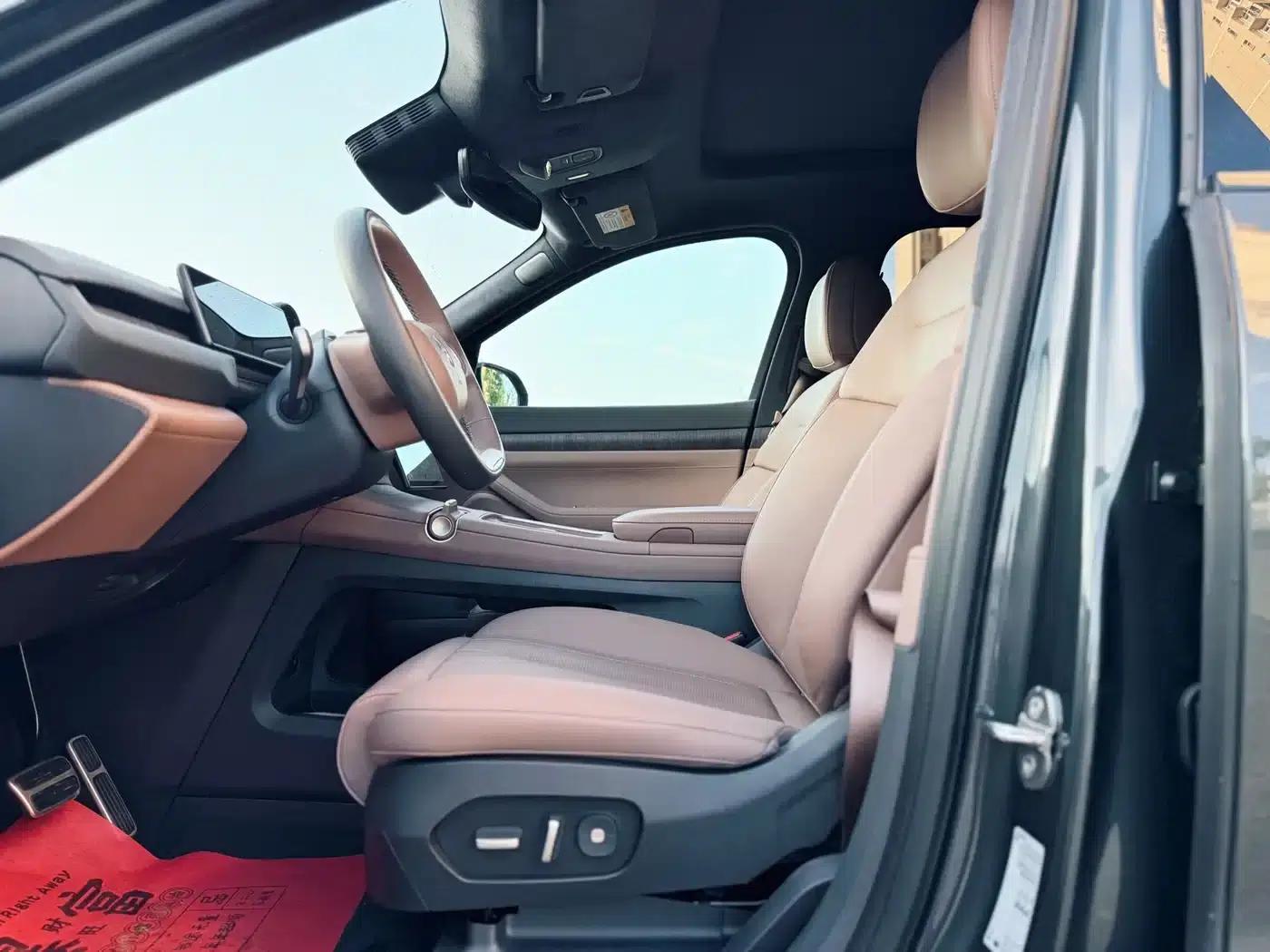 NIO ES8 2023 Model 100kWh — миниатюра 8