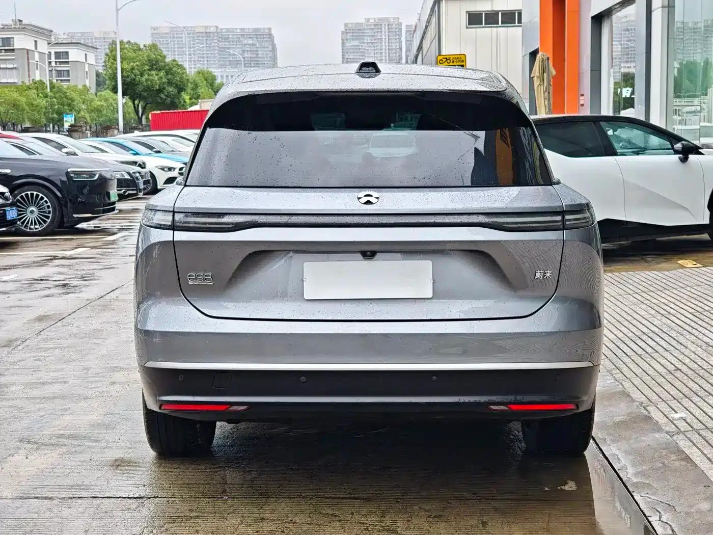 NIO ES8 2024 model 75kWh — миниатюра 5