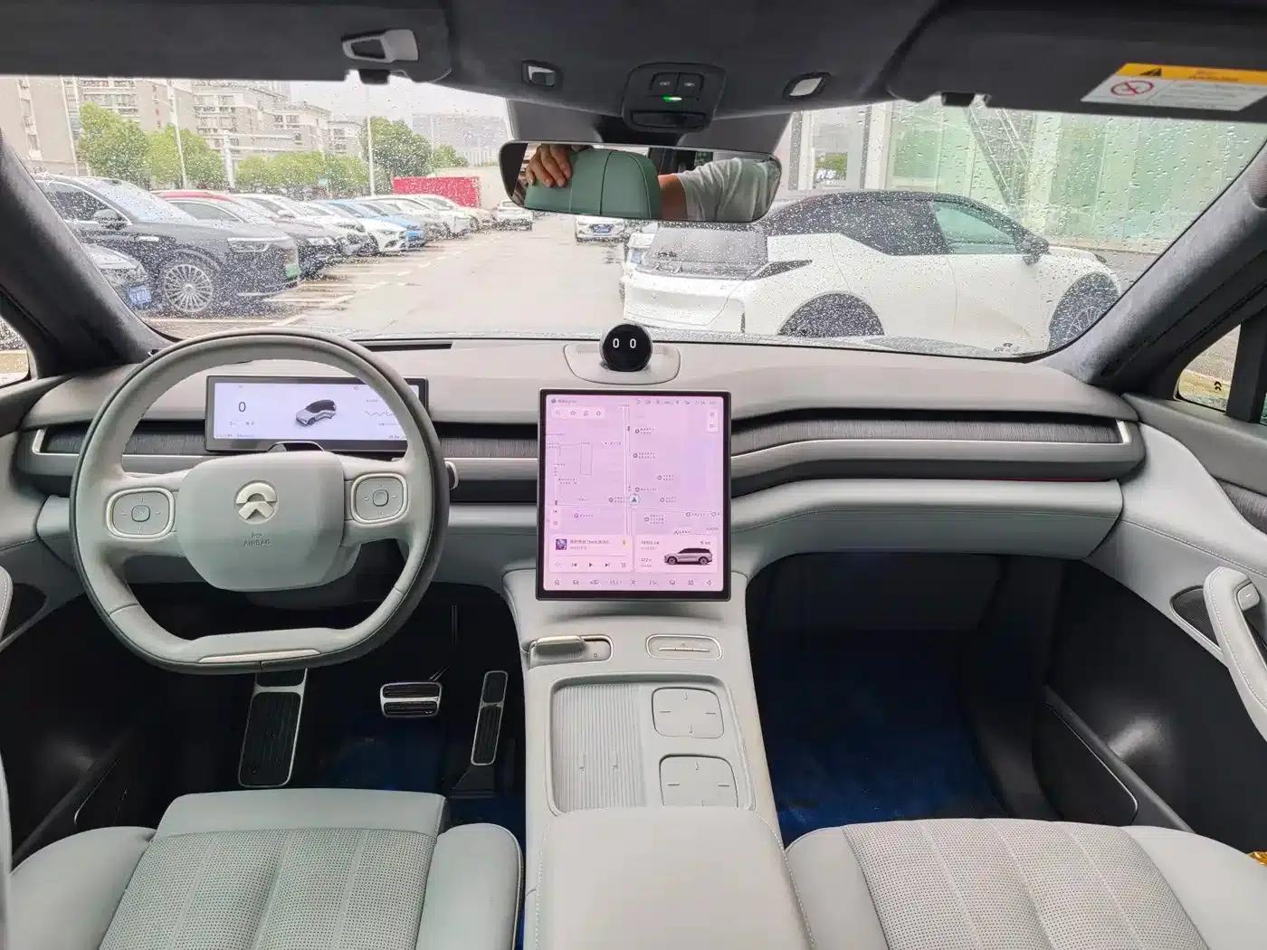 NIO ES8 2024 model 75kWh — миниатюра 7