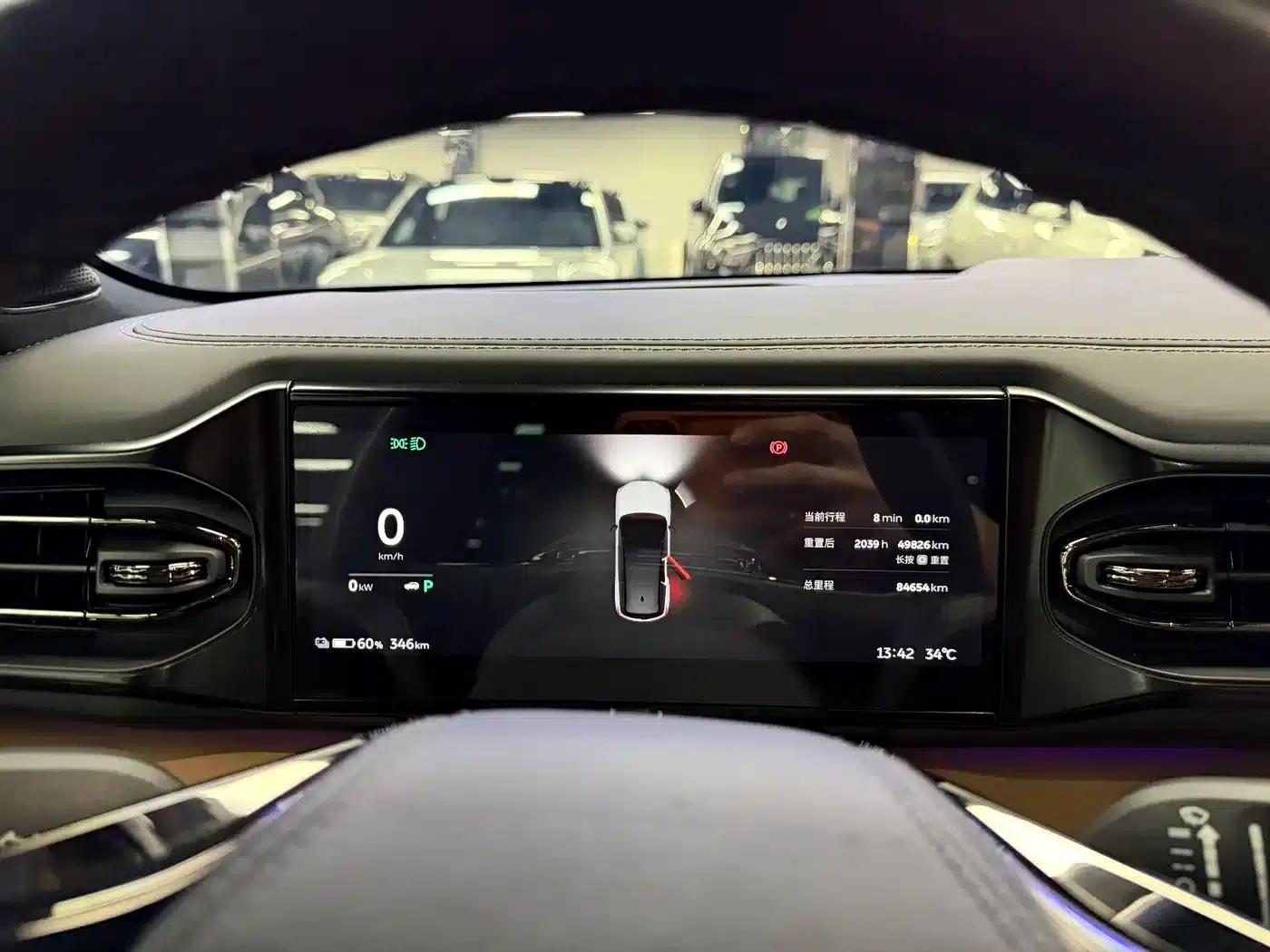 NIO ES8 2020 Model 580KM Seven-Seater — миниатюра 17