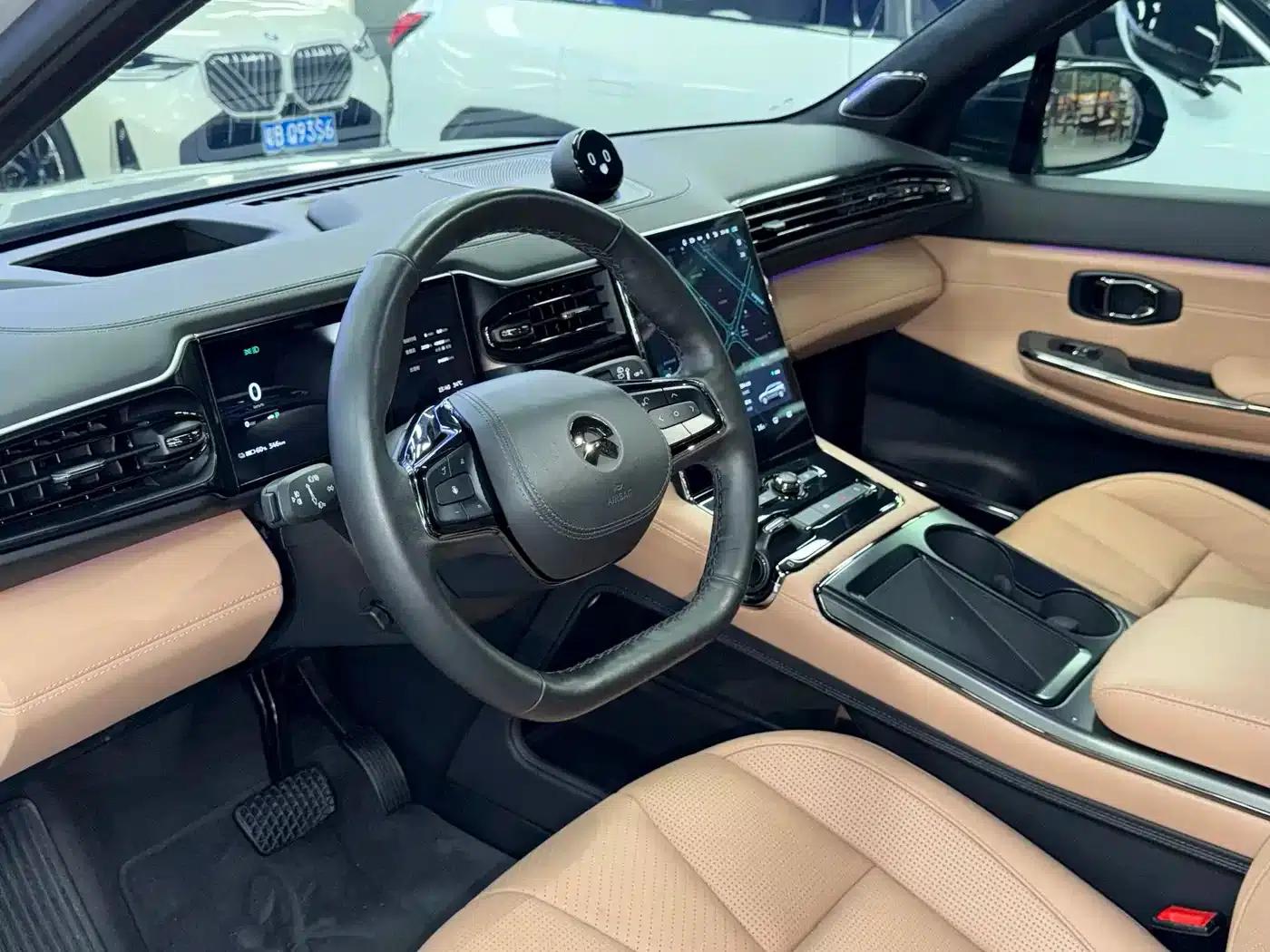 NIO ES8 2020 Model 580KM Seven-Seater — миниатюра 19