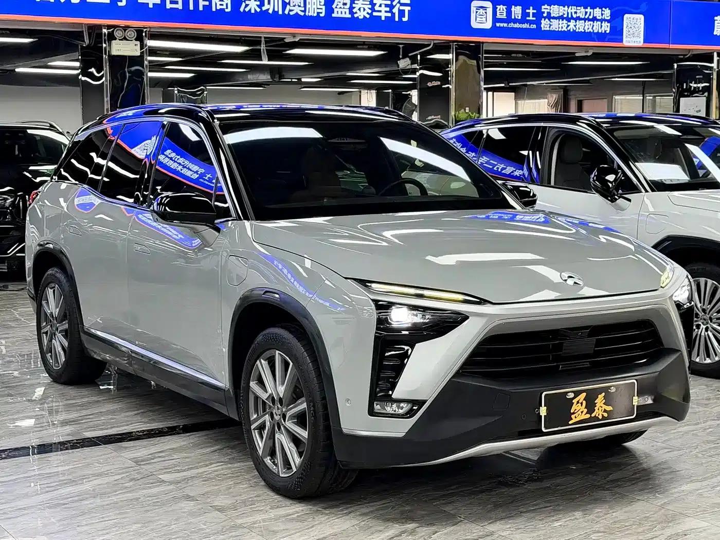 NIO ES8 2020 Model 580KM Seven-Seater — миниатюра 4
