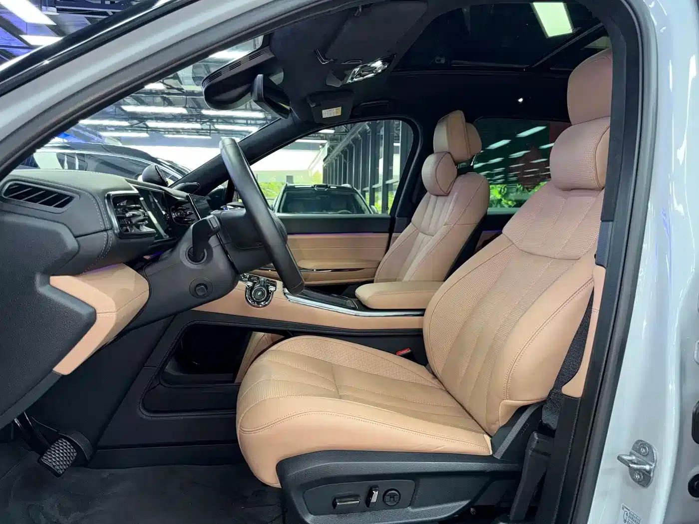 NIO ES8 2020 Model 580KM Seven-Seater — миниатюра 8