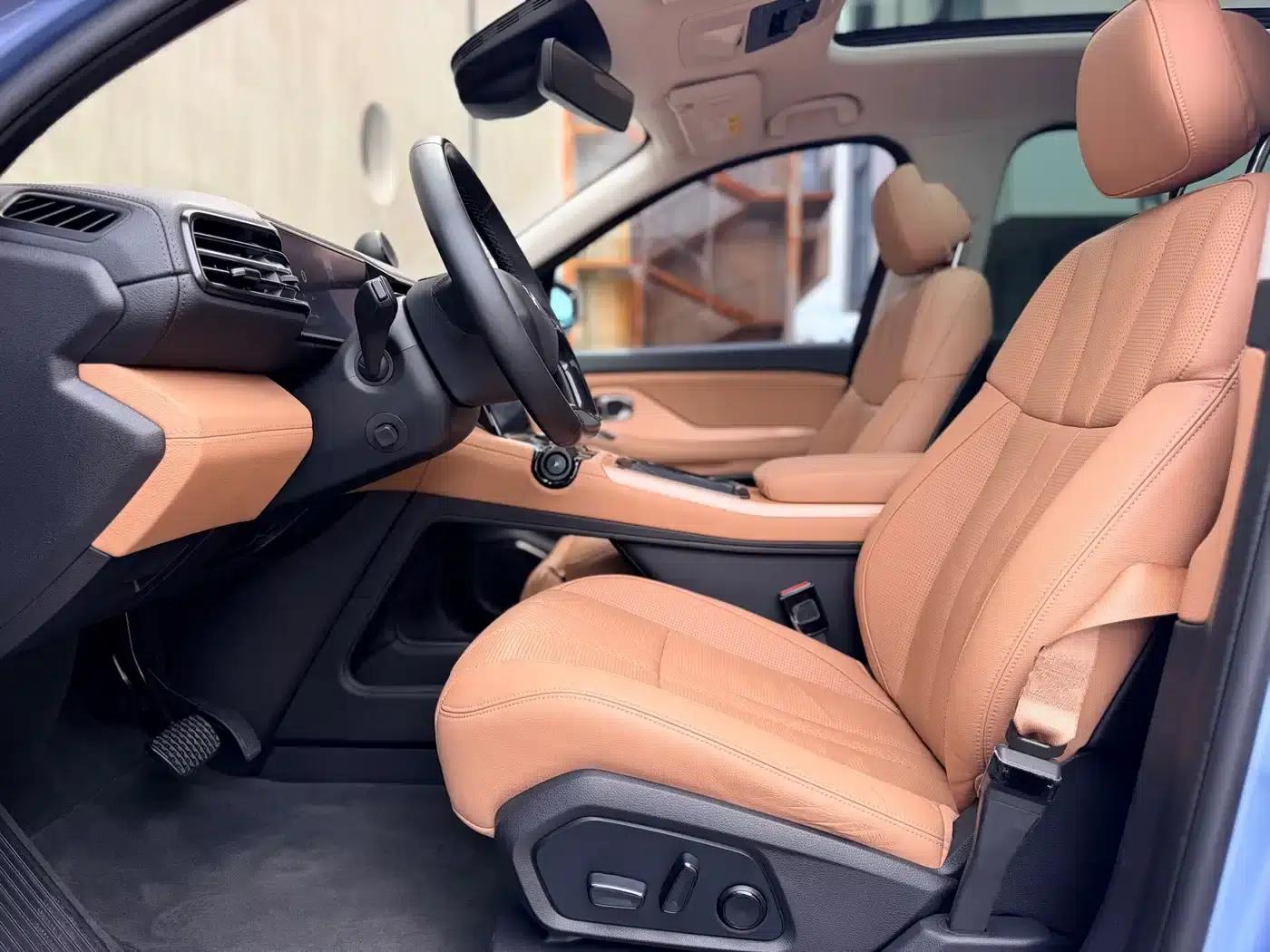 NIO ES8 2018 355KM Base Edition Seven-Seat Version — миниатюра 16
