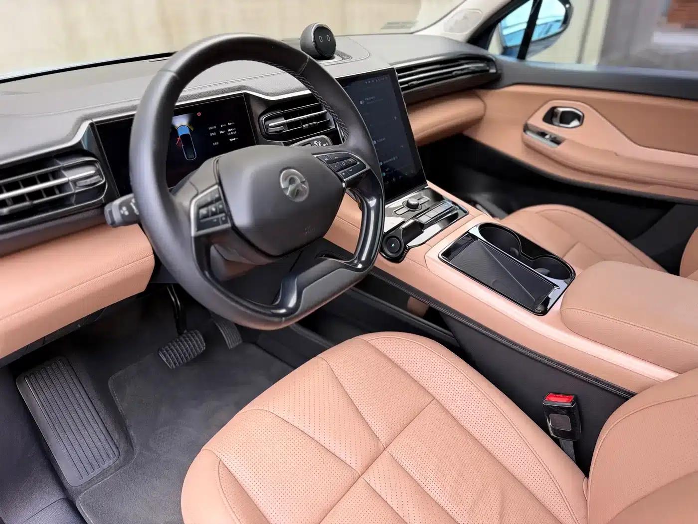 NIO ES8 2018 355KM Base Edition Seven-Seat Version — миниатюра 17