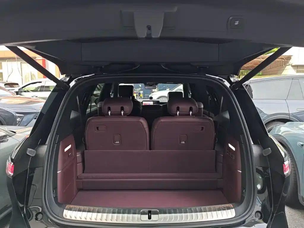 NIO ES8 2026 Seven-Seat Executive Luxury Edition — миниатюра 19