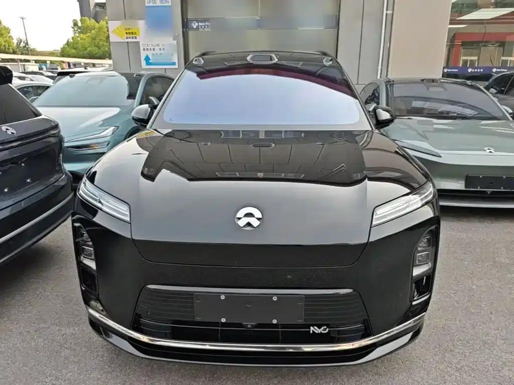 NIO ES8 2026 Seven-Seat Executive Luxury Edition — миниатюра 3