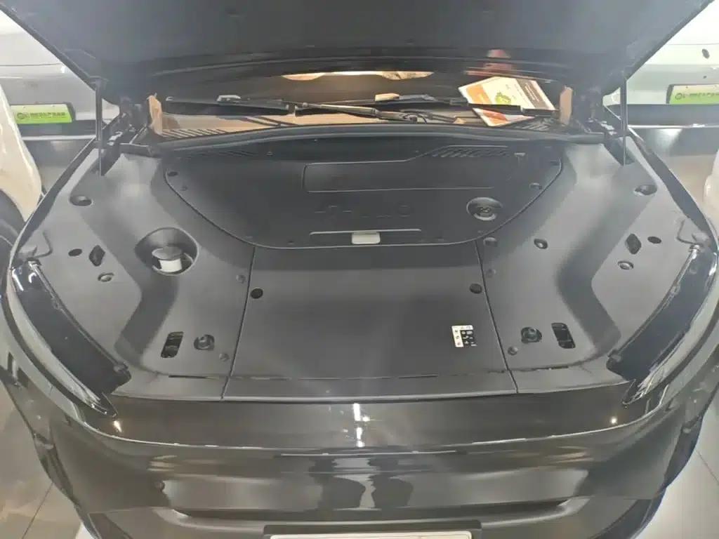 NIO ES8 2023 75kWh Executive Edition — миниатюра 20