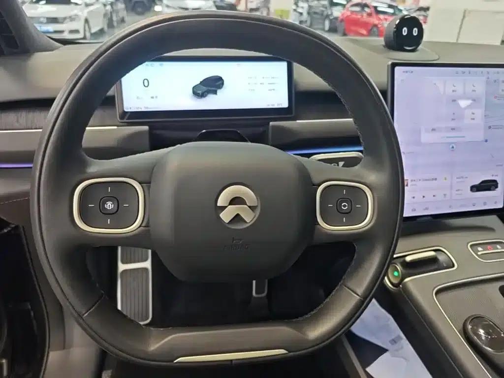 NIO ES8 2024 model 75kWh — миниатюра 11