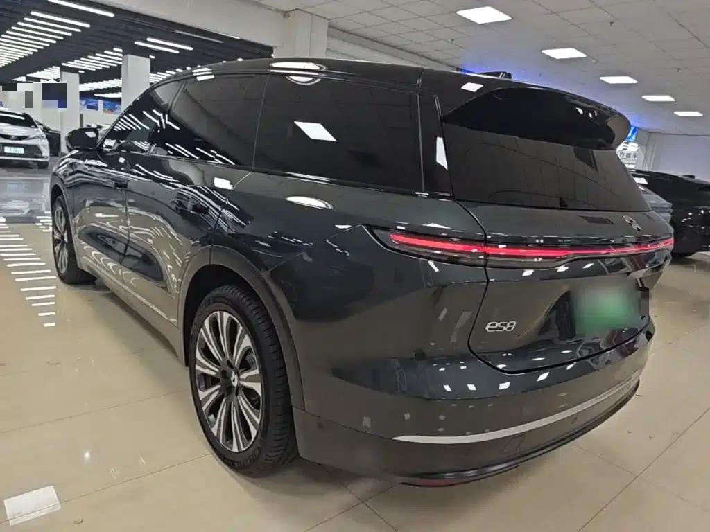 NIO ES8 2024 model 75kWh — миниатюра 5