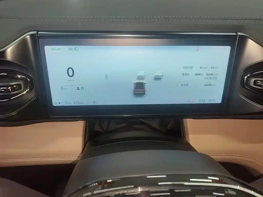 NIO ES8 2020 Model 580KM Six-Seater — миниатюра 12