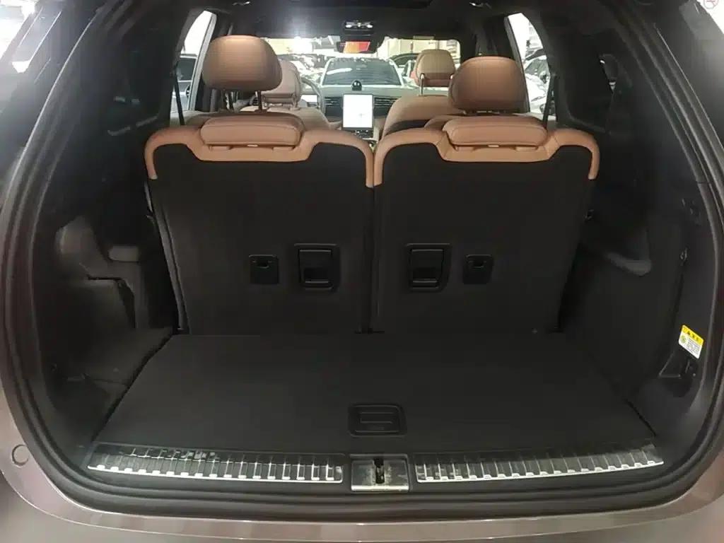 NIO ES8 2020 Model 580KM Six-Seater — миниатюра 19