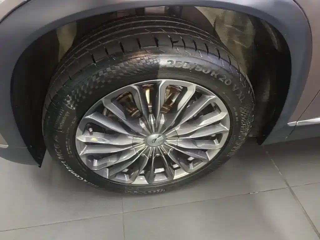 NIO ES8 2020 Model 580KM Six-Seater — миниатюра 23