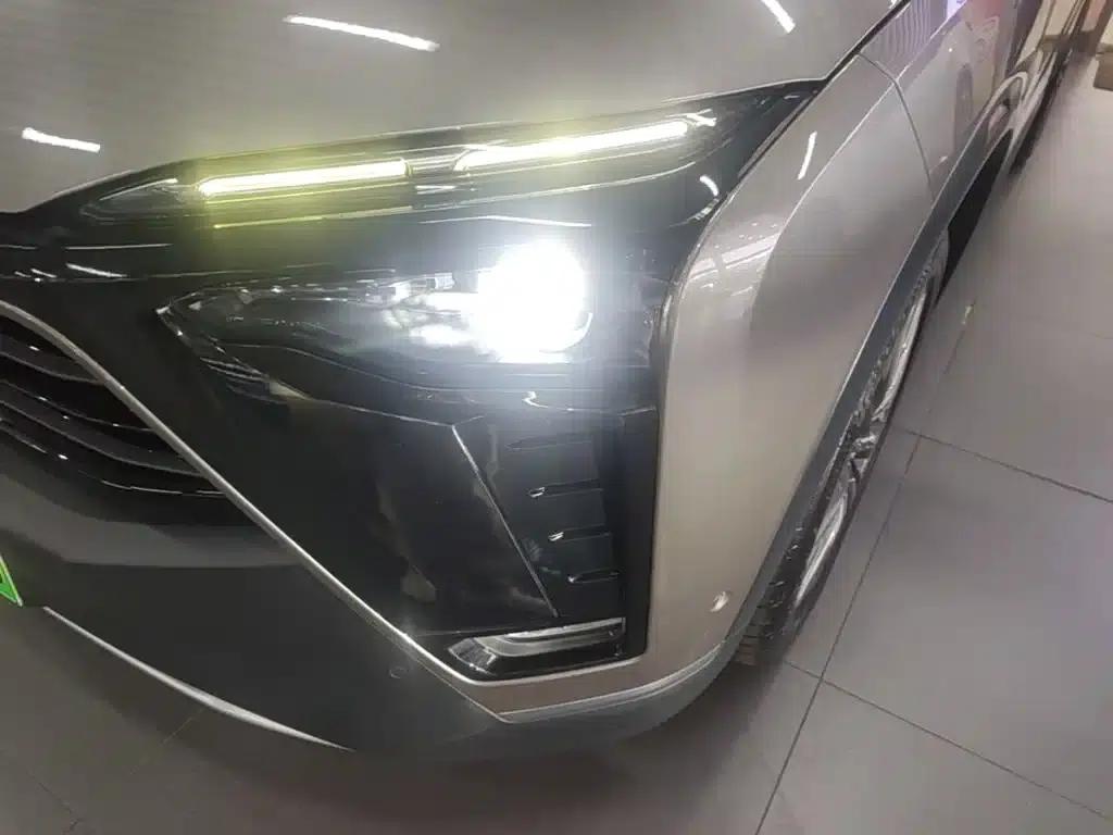 NIO ES8 2020 Model 580KM Six-Seater — миниатюра 24