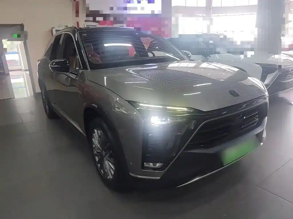 NIO ES8 2020 Model 580KM Six-Seater — миниатюра 4