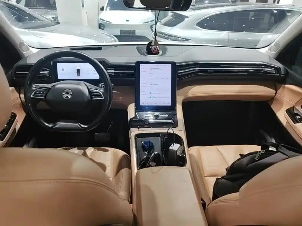 NIO ES8 2018 Founder Edition — миниатюра 10