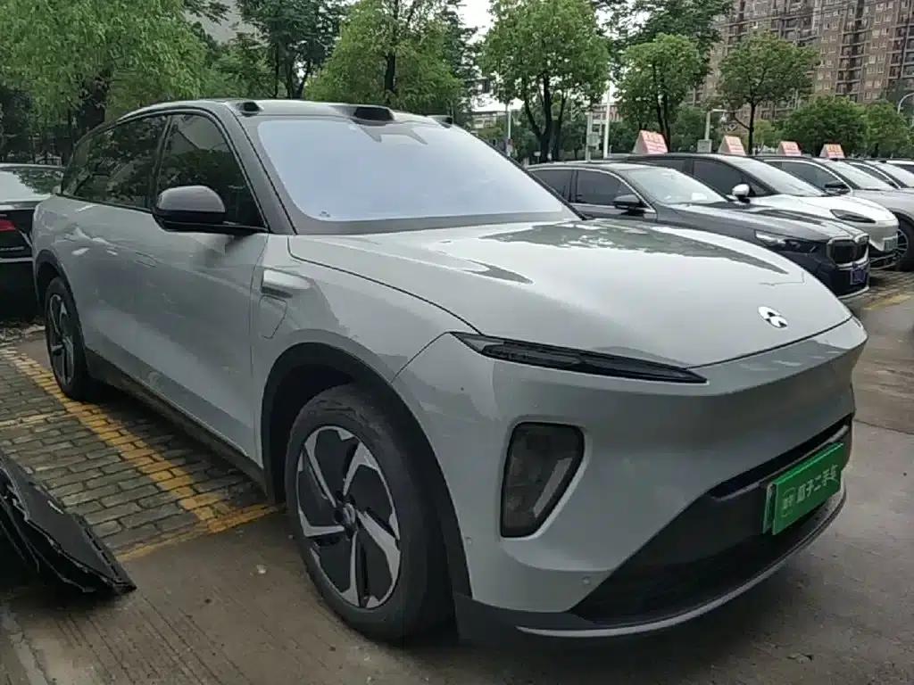 NIO ES8 2023 model 75kWh — миниатюра 4