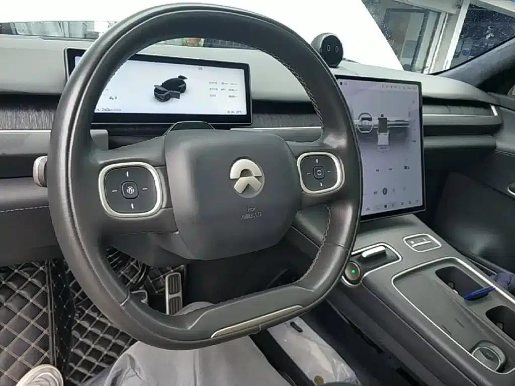 NIO ES8 2023 model 75kWh — миниатюра 10