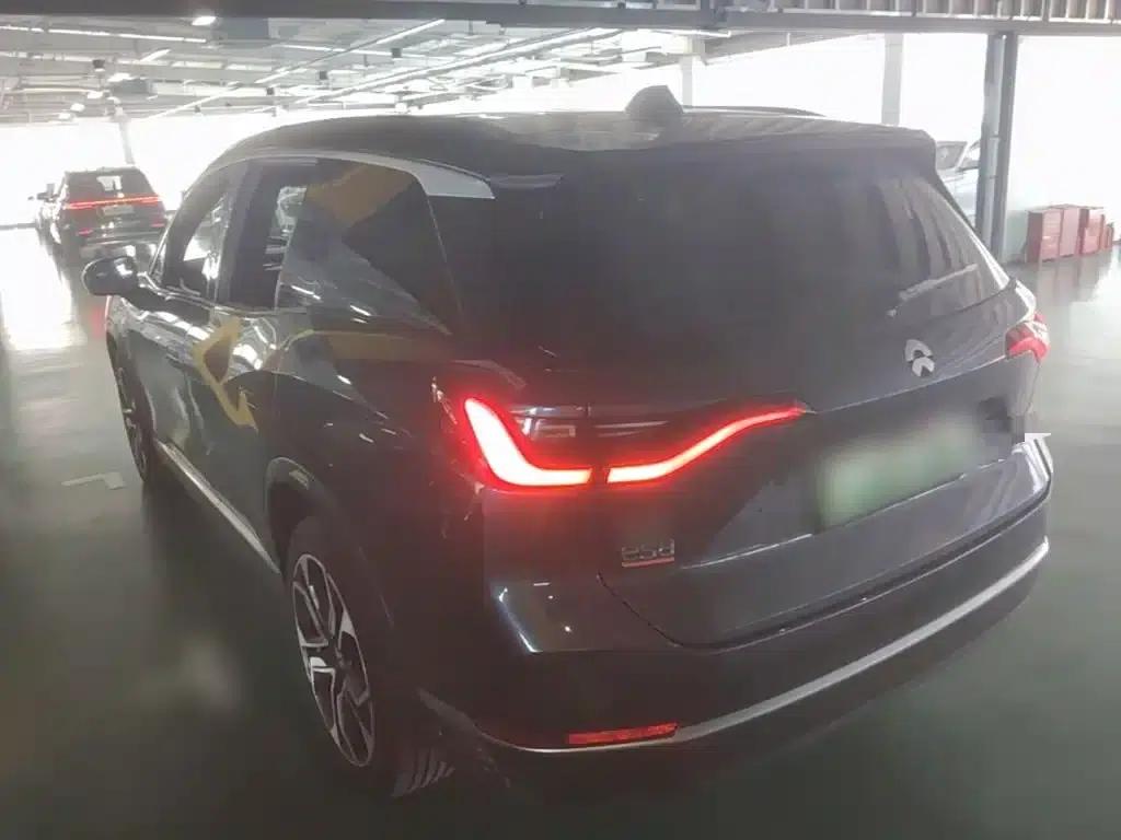 NIO ES8 2020 Model 415KM Seven-Seater — миниатюра 5