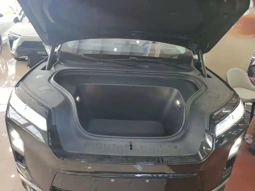 NIO ES8 2026 Seven-Seat Executive Luxury Edition — миниатюра 20
